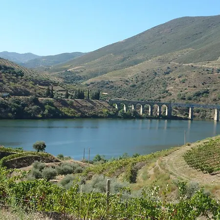 Quinta Vale De Carvalho * Pinhal do Douro