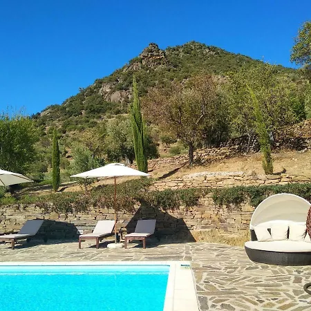 Quinta Vale De Carvalho *